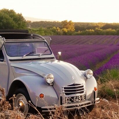 La Provence en 2CV ou véhicule vintage